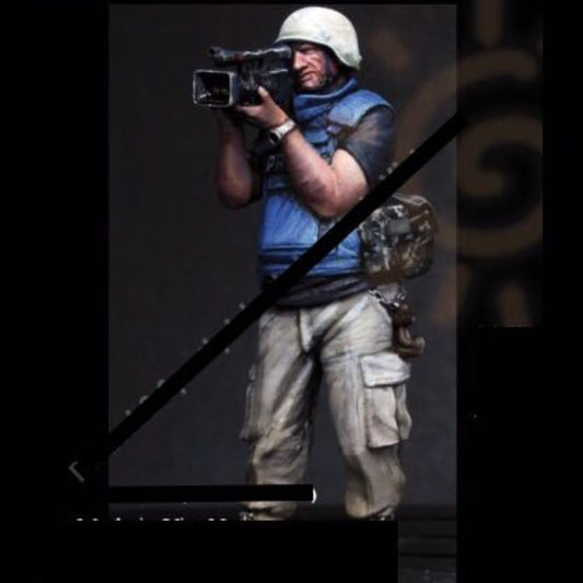 Scala 1/35 Battlefield Reporter Miniatura, DA DIPINGERE